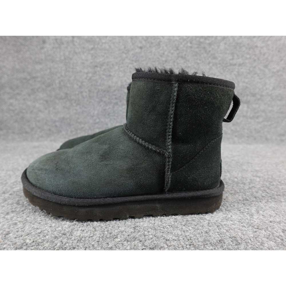 UGG Classic Mini II Boots Womens 7 Black Good‎ Suede Shearling 1016222